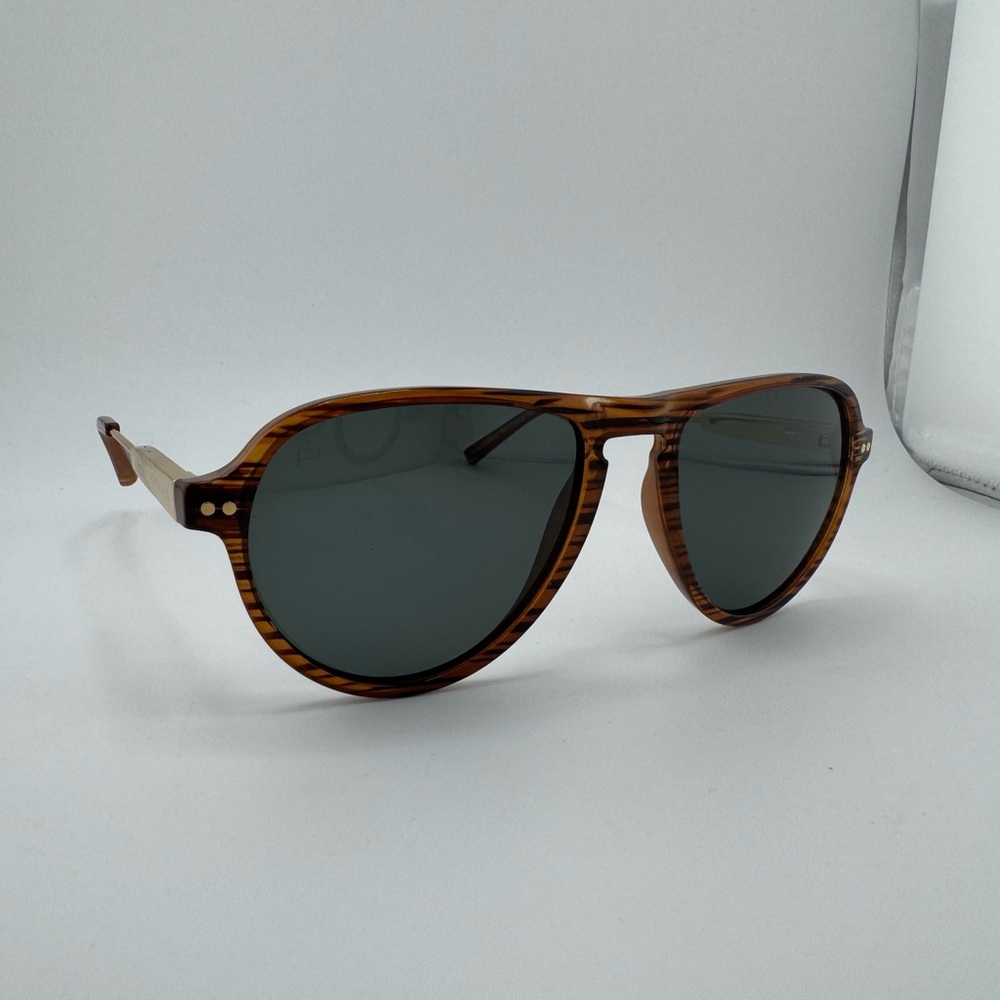 Prive Revaux The Baron Polarized Classic‎ Brown Sunglasses Women’s